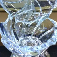 پیاله کریستال . مارک ساکورا