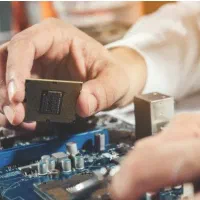 نصب وتعمیر سیستم ،پرینتر، شبکه درمحل