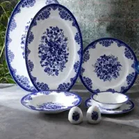 یک سرویس چینی نو