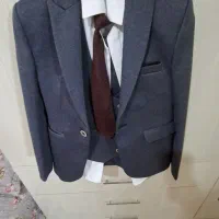 کت شلوار در حد نو