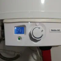 آبگرمکن برقی