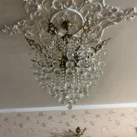 یک عدد لوستر ۸شاخه ‌دو عدد ۶ شاخه