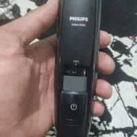 ماشین اصلاح صورت و خط زن فیلیپس