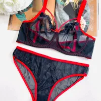 ست لباس زیر مدل گل رز . سلنا