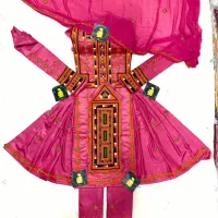 ۸۰دست لباس چخدوز بلوچی