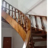 نیازمند نیروی کار در رنگ کاری نجاری