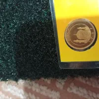 نیم سکه