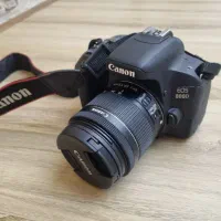 دوربین دیجیتال کانن مدل EOS 800D