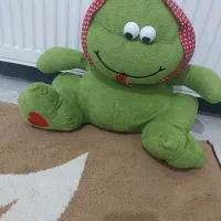 عروسک بزرگ