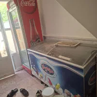 یخچال بستنی. اوگور و. یخچال تک درب
