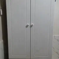 کمد لباس فروشی
