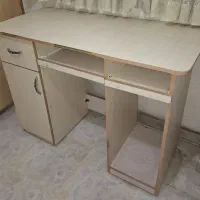 میز کامپیوتر