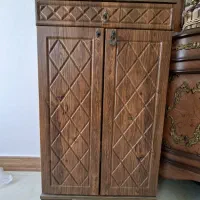 جاکفشی درحدنو سالم‌سالم