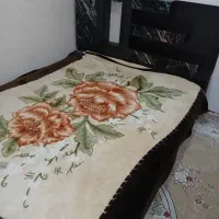 تخت دونفره به همراه تشک