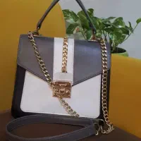 کیف|کیف، کفش، کمربند|رشت, پاره بیجار|دیوار