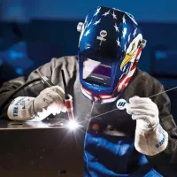 استخدام کمک جوشکار آرگون