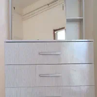 دراور وآینه