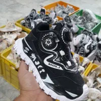 کفشهایه  اسپرت  و ساقدار