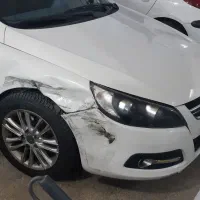 کارگر ماهر نقاش و صافکار