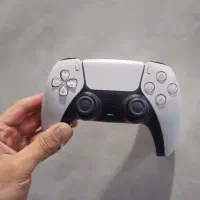 دسته ps5 اورجینال در حد اکبند