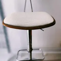 صندلی اپن اشپزخانه