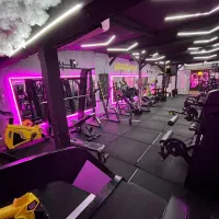 باشگاه بدنسازی بانوان