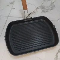 ماهیتابه چدنی