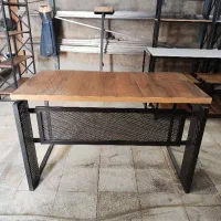 تولید انواع شلف و میز اداری و کتابخانه