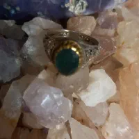 نقره زمرد اصل