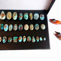 سنگ فیروزه اصل نیشابور ابعاد مختلف یکجا