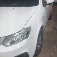 ساینا بدون رنگ شاسی سالم