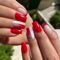 آموزش خدمات ناخن تضمینی