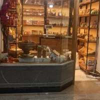 واگذاری یک باب مغازه خشکبار با لوازم وجنس