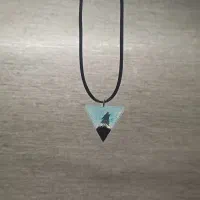 گردنبند طرح گرگ  /  شبتاب سبز