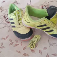 کفش فوتسال