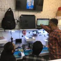 اموزش و‌همکاری در تعمیرات موبایل به صورت حرفه ای