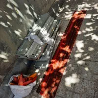 قفسه فلزی