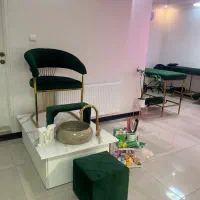 اجاره میز ناخن با شرایط عالی