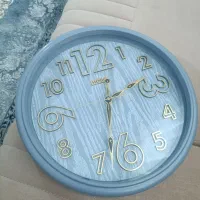 ساعت دیواری