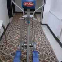 دستگاه ورزشی