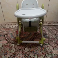 صندلی کودک