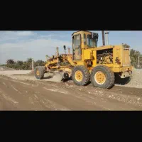 به یک نفر راننده بیل نیازمندم