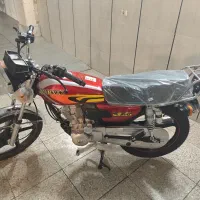 موتور سیکلت  پرواز 200