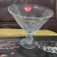 بستنی خوری