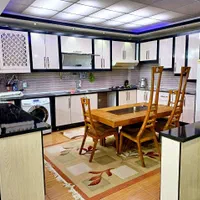 سوییت آپارتمان نوساز دو خوابه با پارکینگ ریموت دار