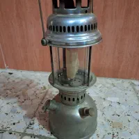 چراغ زنبوری قدیمی
