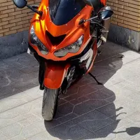 کاواساکی zx14 سنددارcb 1300 gsxr Cbr