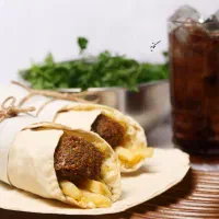 به یک نیروی خانم جهت کار در فست فود نیازمندیم