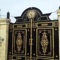 رنگ آمیزی با کیفیت درب و پنجره