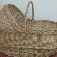 تعدادی لوازم و لباس نوزادی استفاده نشده